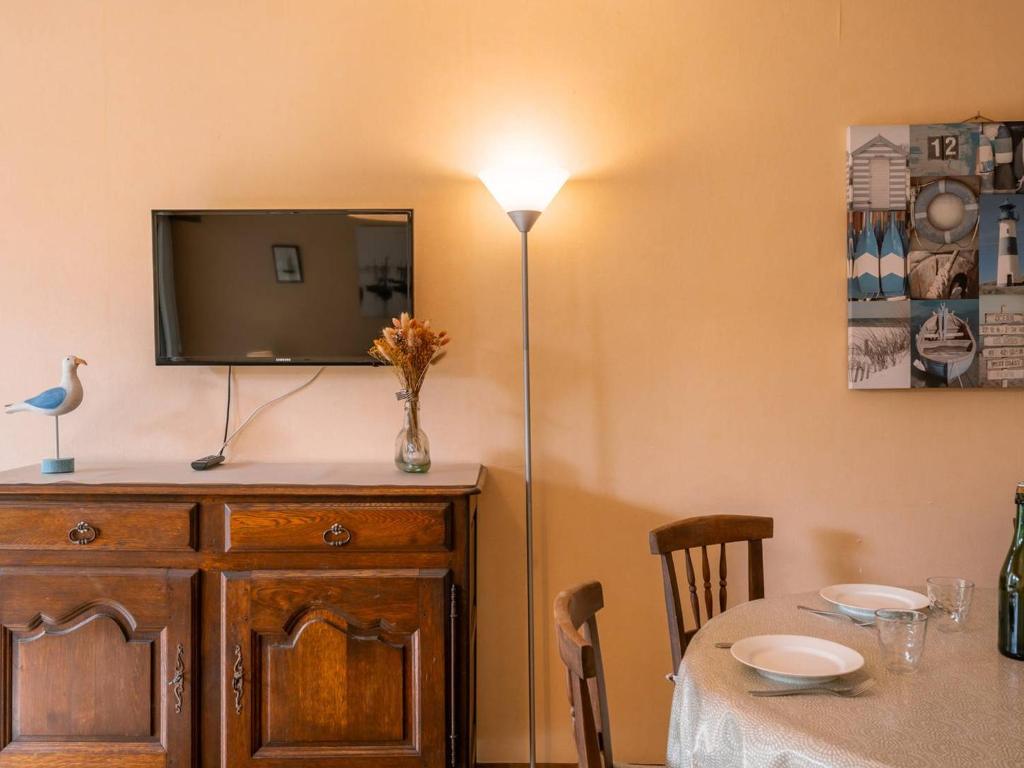 Appartement cosy 2 pièces, 5 pers, à 250m plage, terrasse et jardin, garage inclus, Carnac - FR-1-477-94 - 5
