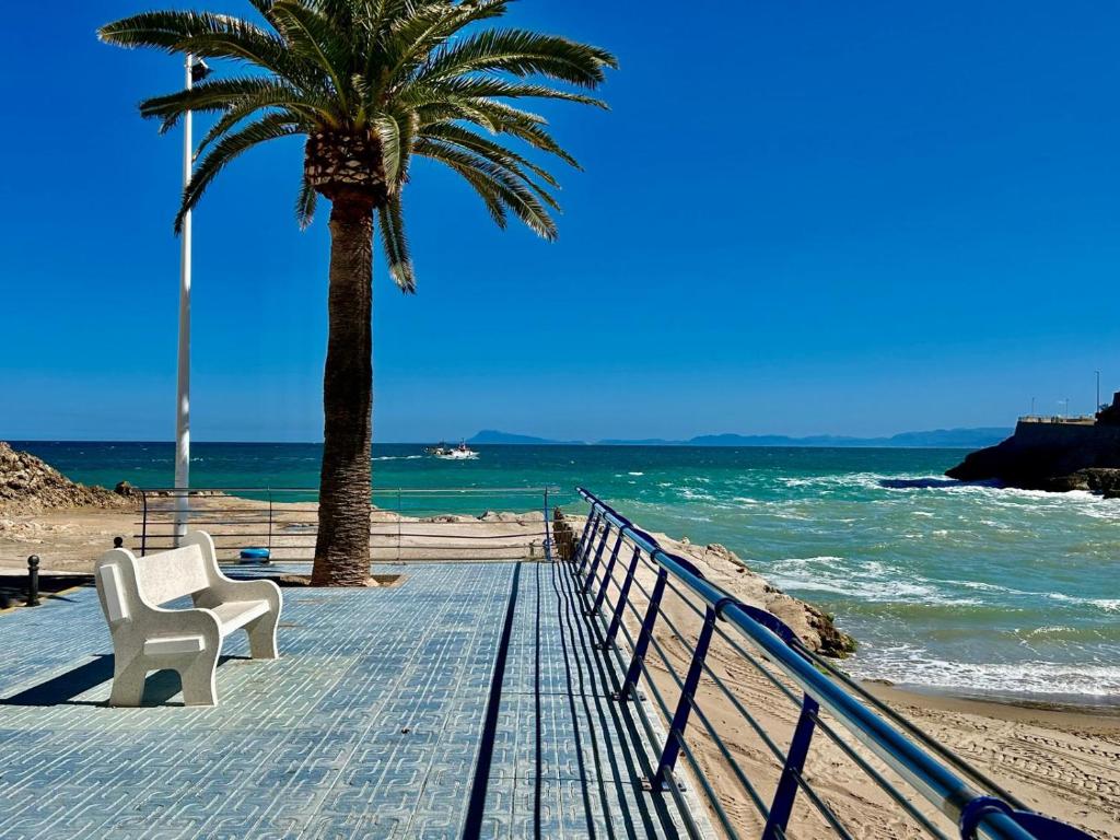 Faro Playa de Cullera, Faro de Cullera