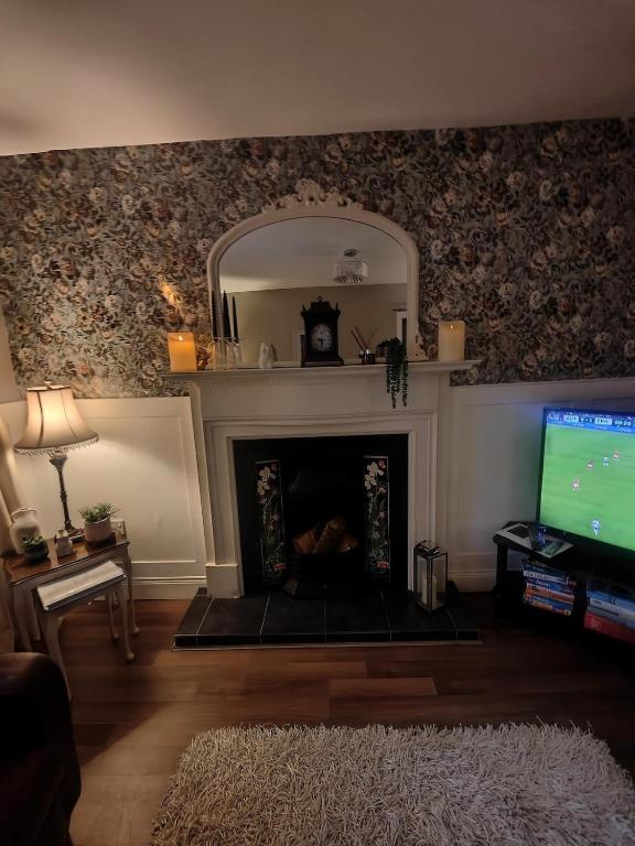 Teach Baile í nDún Geimhin, Dungiven