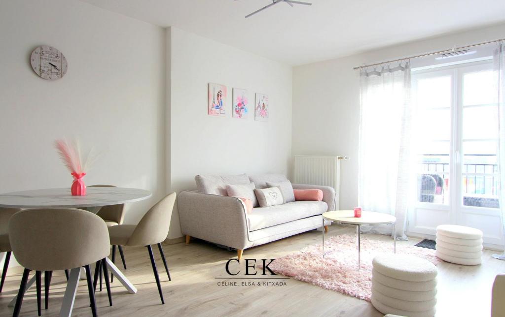 TERA2 - Charme de Disneyland Paris Vallée Village, Serris