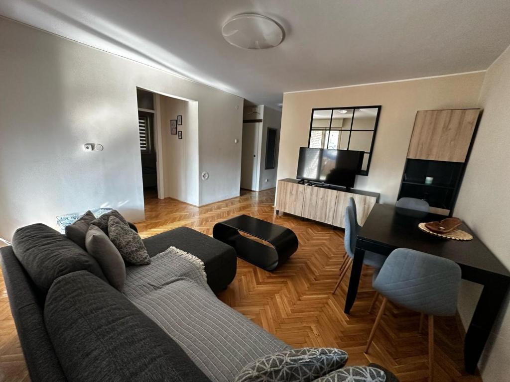 Ritual Belgrade Apartment - 3