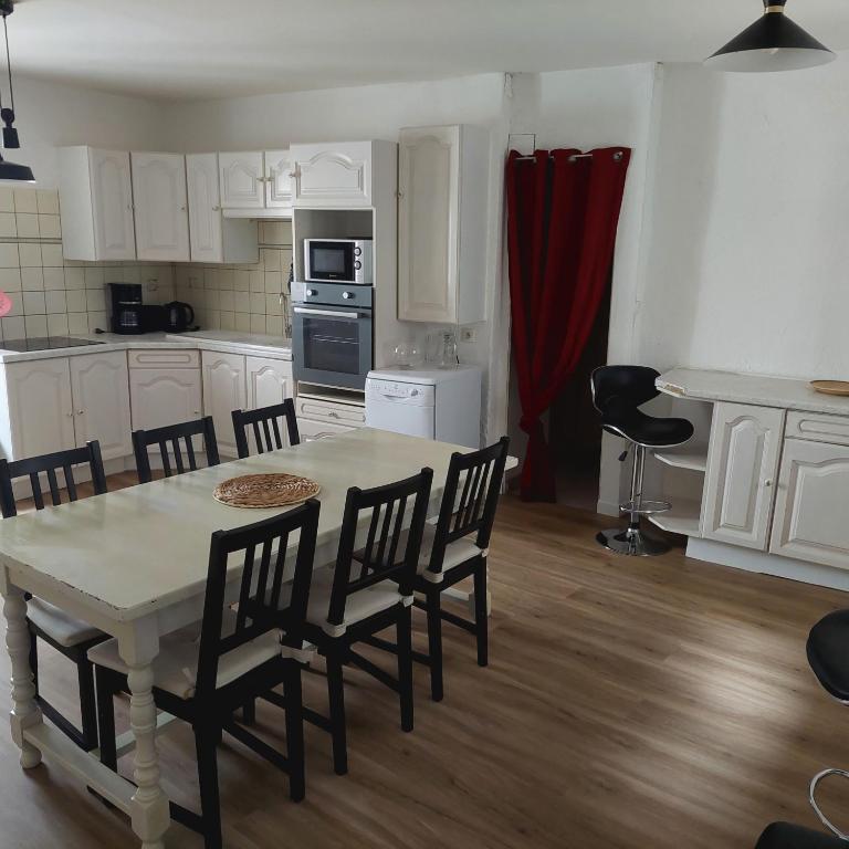 Chez Rachel, Puimisson