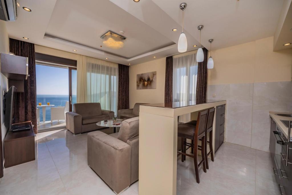 Deluxe Apartments Shine - 2