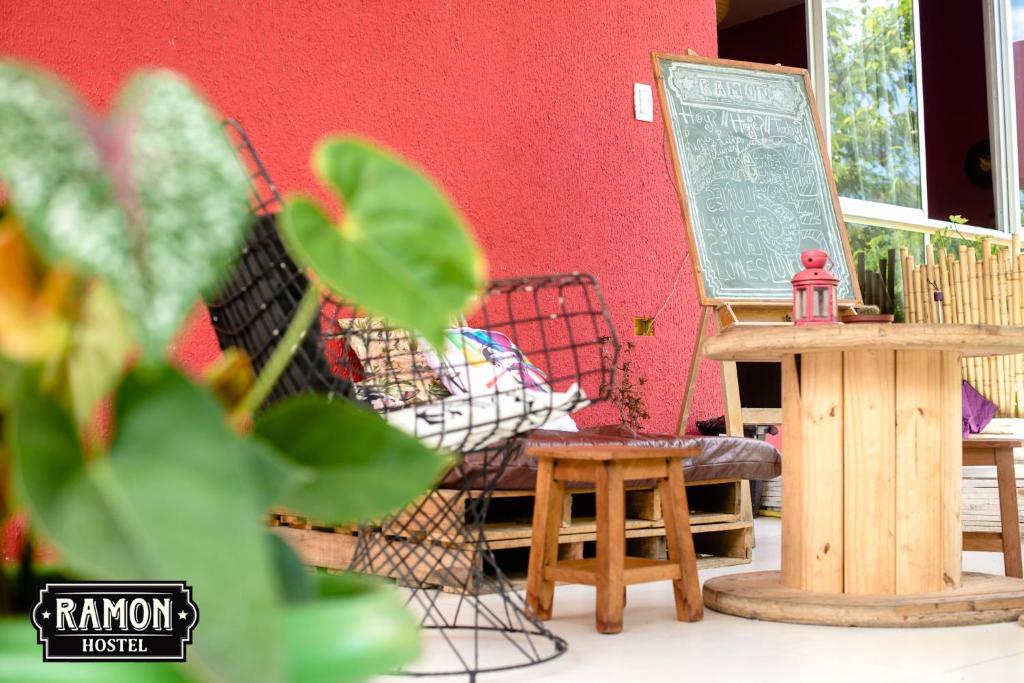 Ramon Hostel Bar — Hotel in Recife