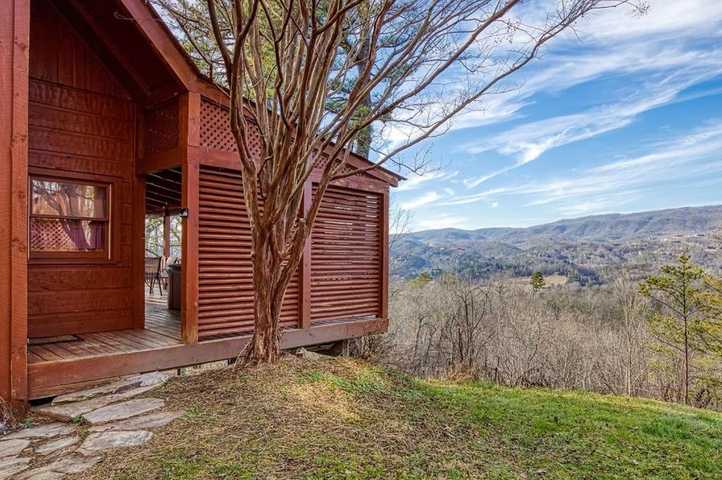 Above The Rest, Sevierville