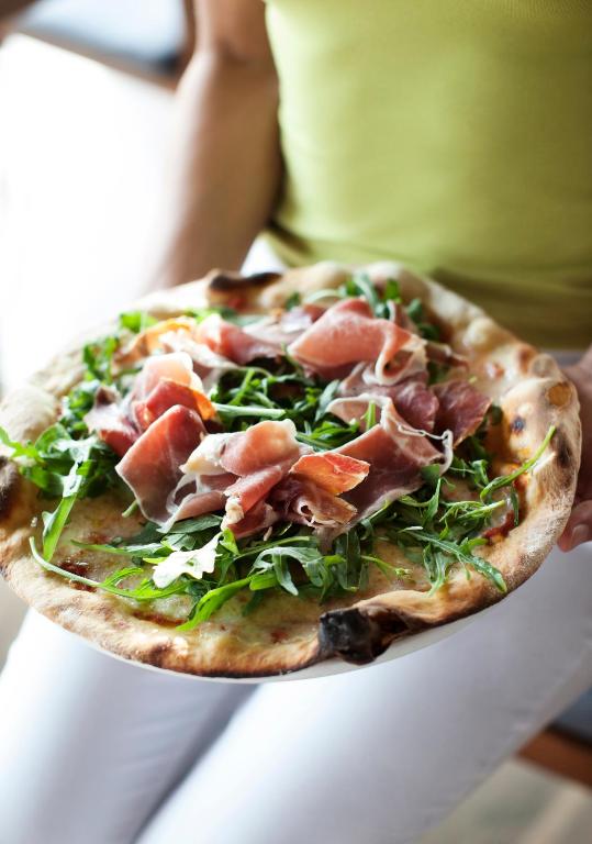 Еда и напитки