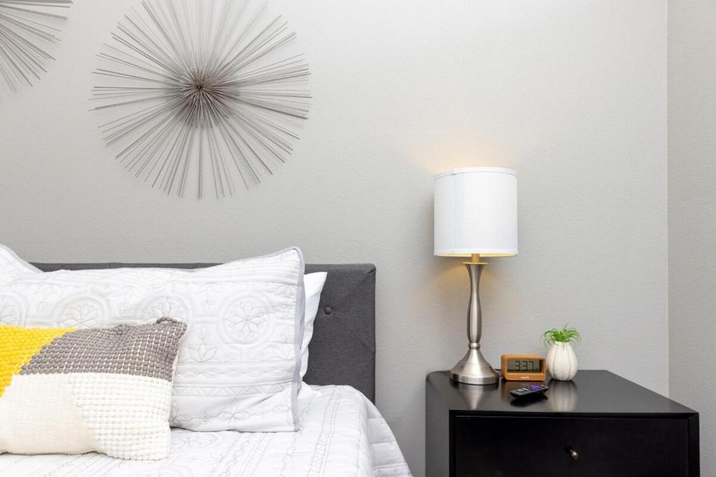 Little Rock - Stylish Downtown Apt Family Friendly, Little Rock