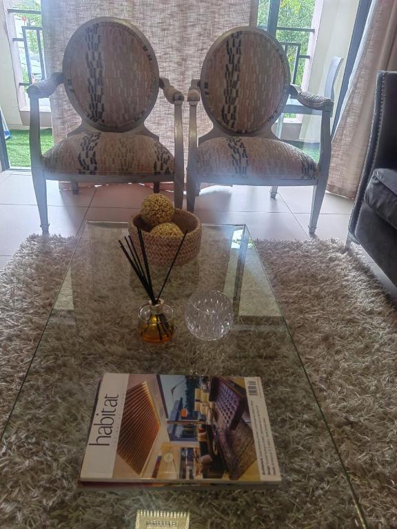 CLASSY and COZY 3, Fourways