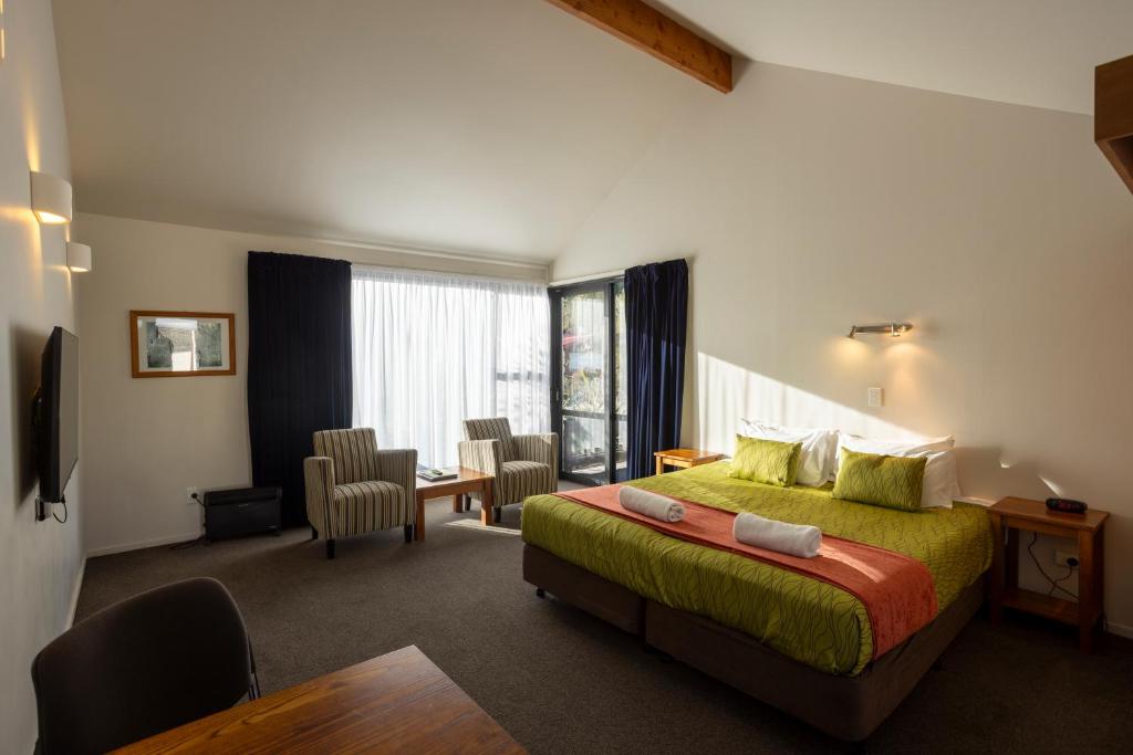 Alpine Glacier Motel