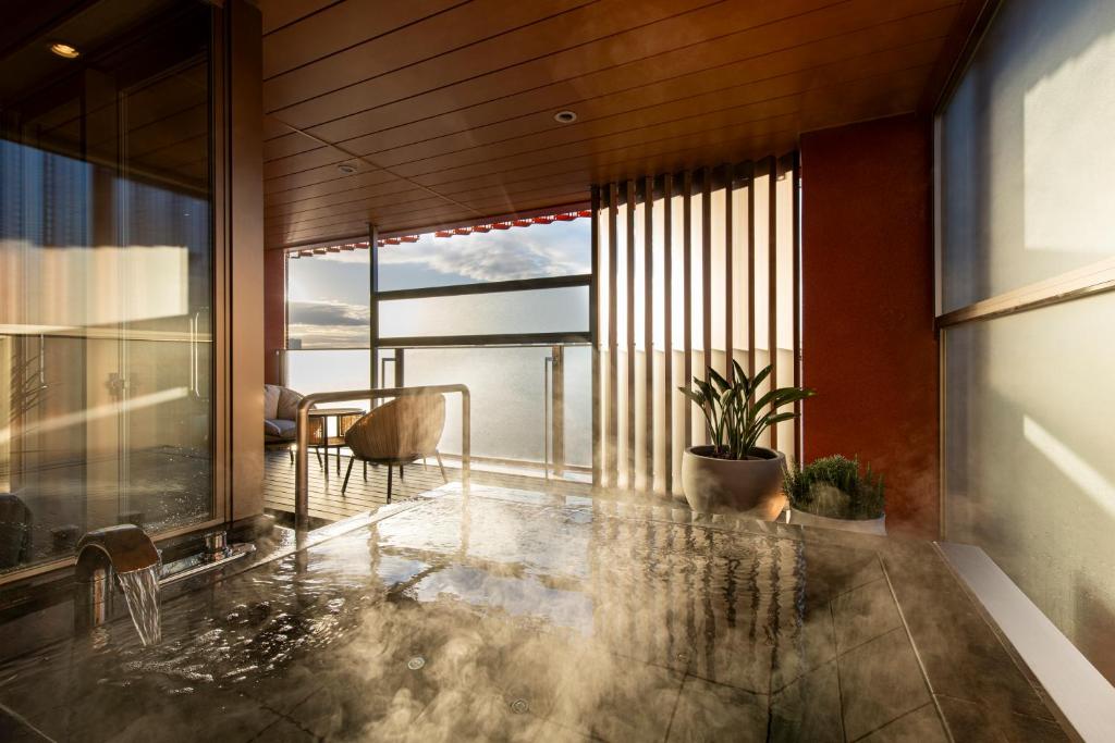 TERRACE HOTEL f Shinosaka