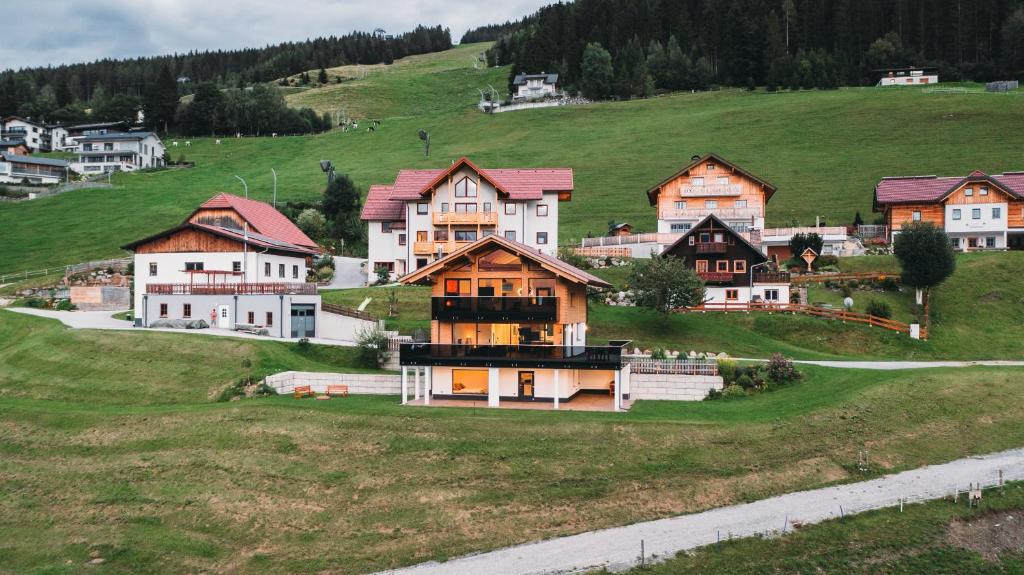 Luxury Panorama Chalet Schladming - 3