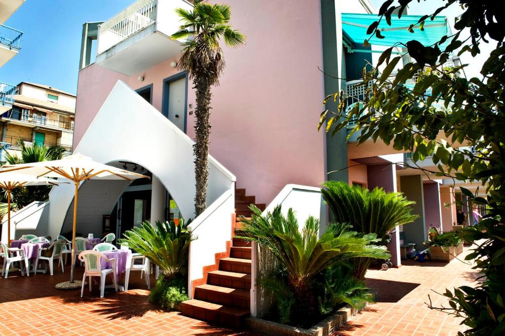 Residence Mediterraneo photo