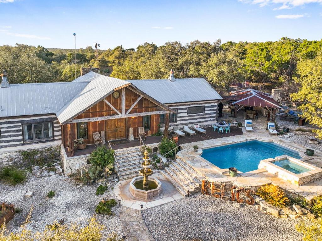 Relics Reserve, Wimberley