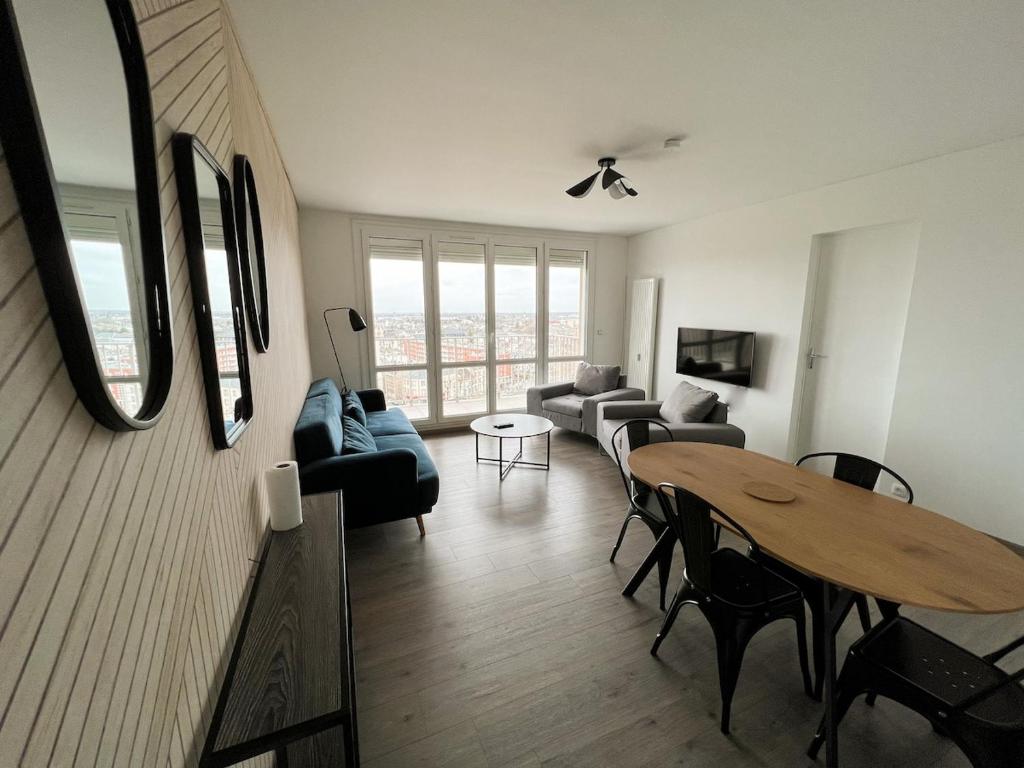 Private bedroom with private bathroom & toilet in a shared flat - 5