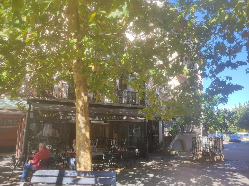 Hotel Lauaxeta Berria