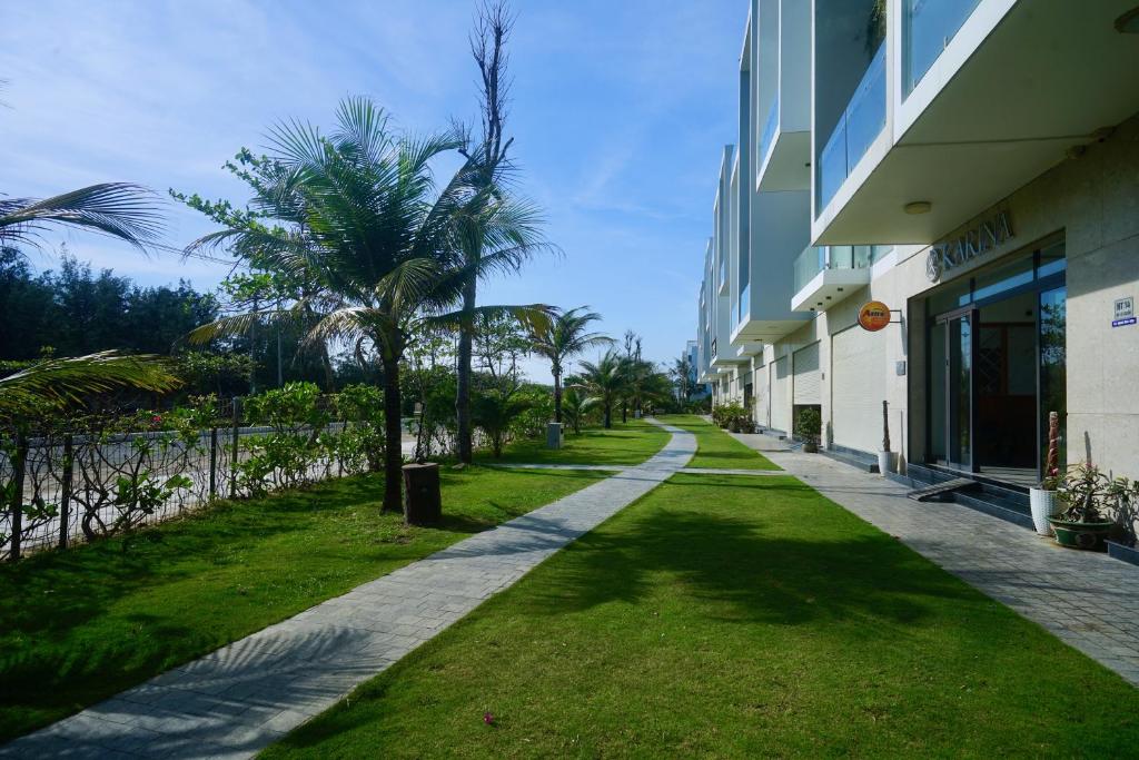 Karina Hotel, near the Beach, Phu Yen