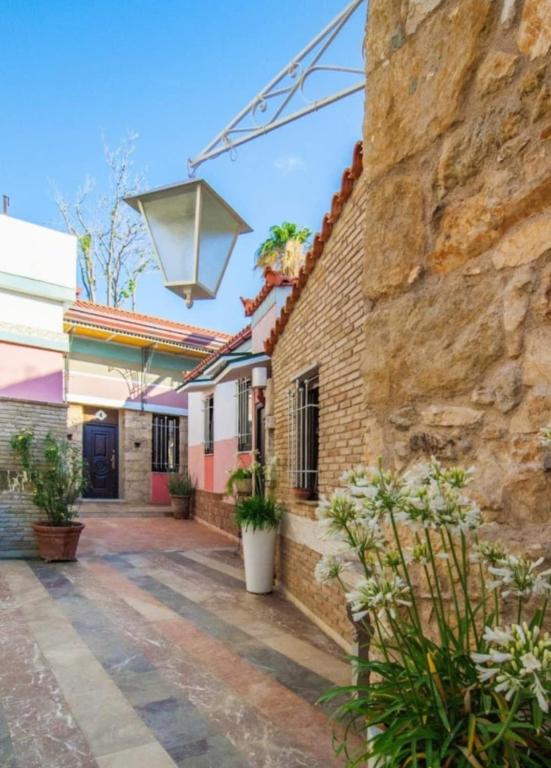 Home4U Κερατέα apt1, just 17Km from airport, Keratea