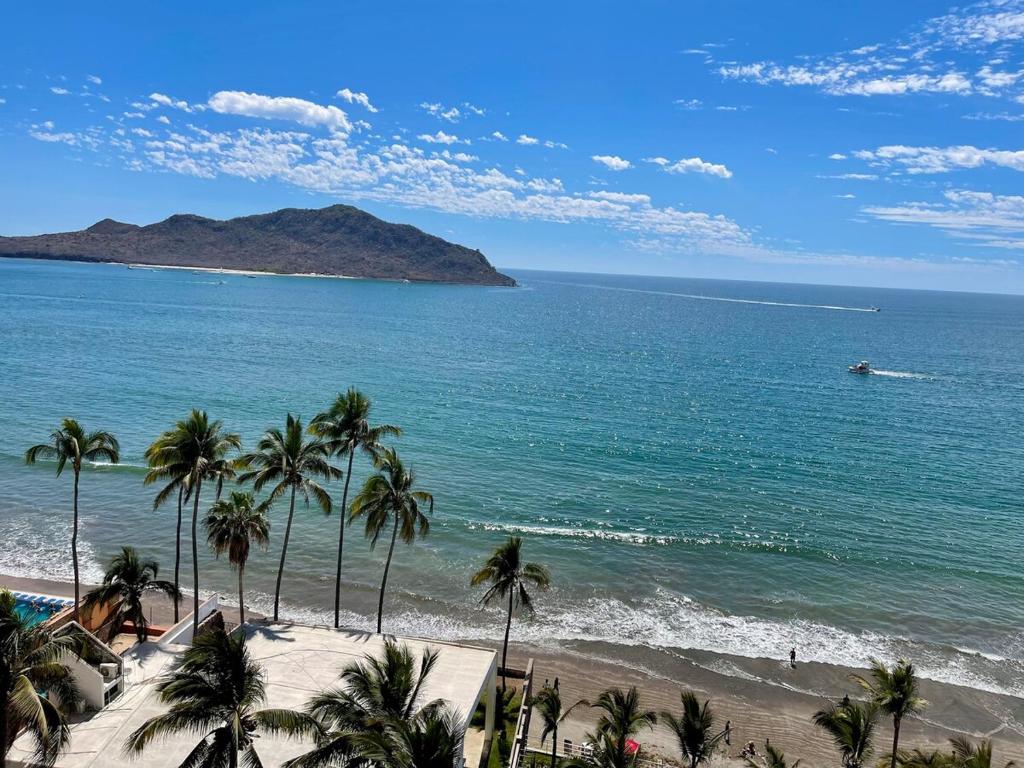 Luxury apartment with an ocean view - Golden Zone - - 4