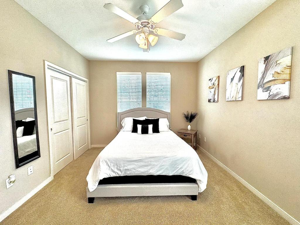 Modern Apt in Lake Nona, 10min to ORL Airport, Orlando