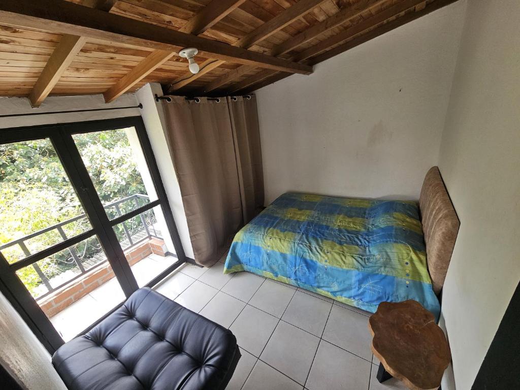 Aparta estudio campestre - 1