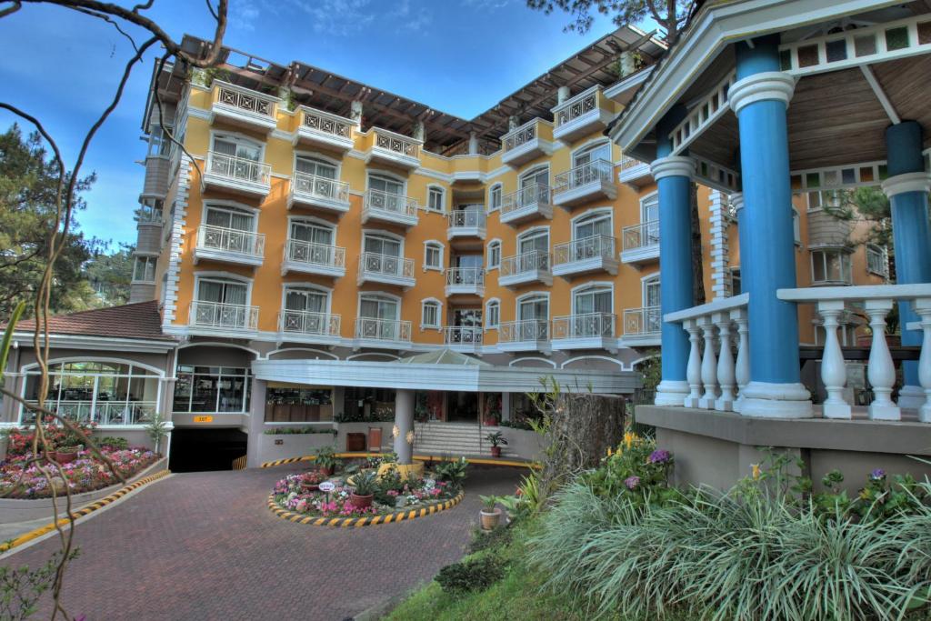 Exterior view, Hotel Elizabeth Baguio in Baguio