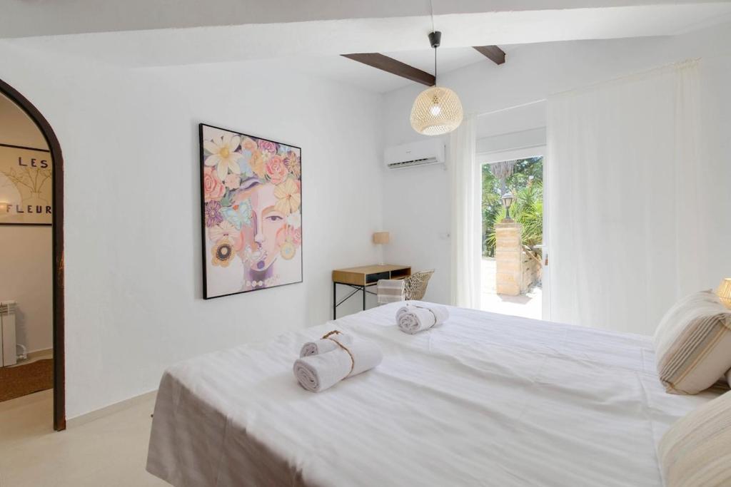 LLORENÇ 2 auf Finca Zenara, AC, Wifi, Terrasse, XXL Pool, Gemeinschaftsküche, Yoga - 2
