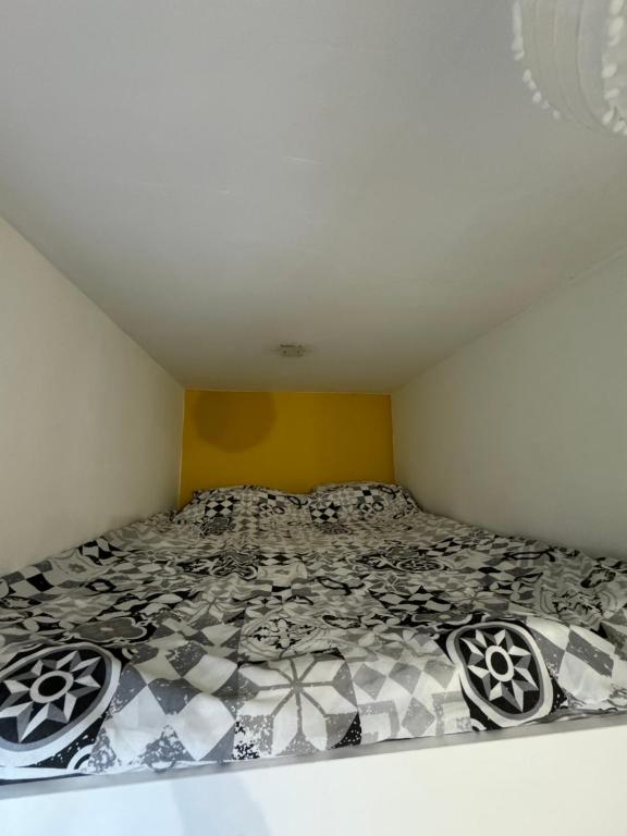 Podgorica apartment - up to 4 persons - 5