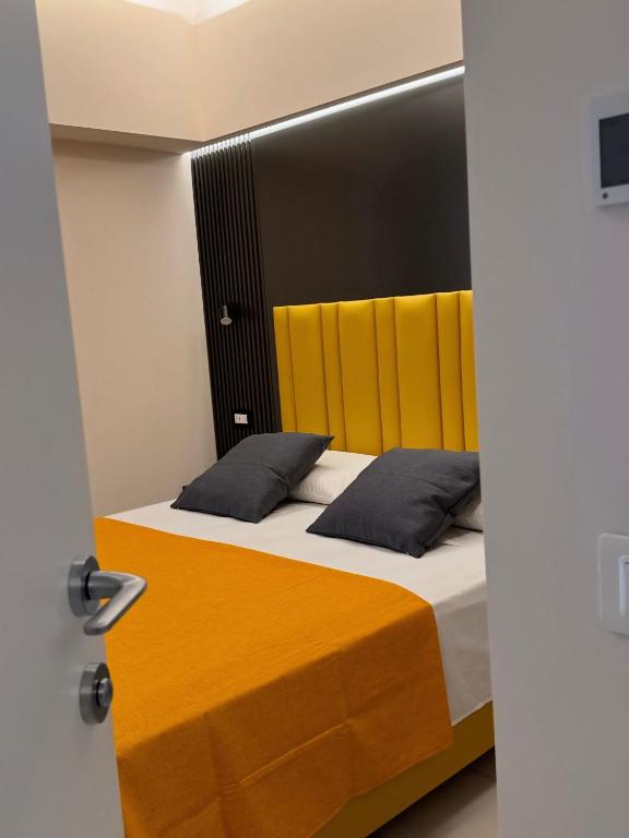 Luxury Home Station - 3