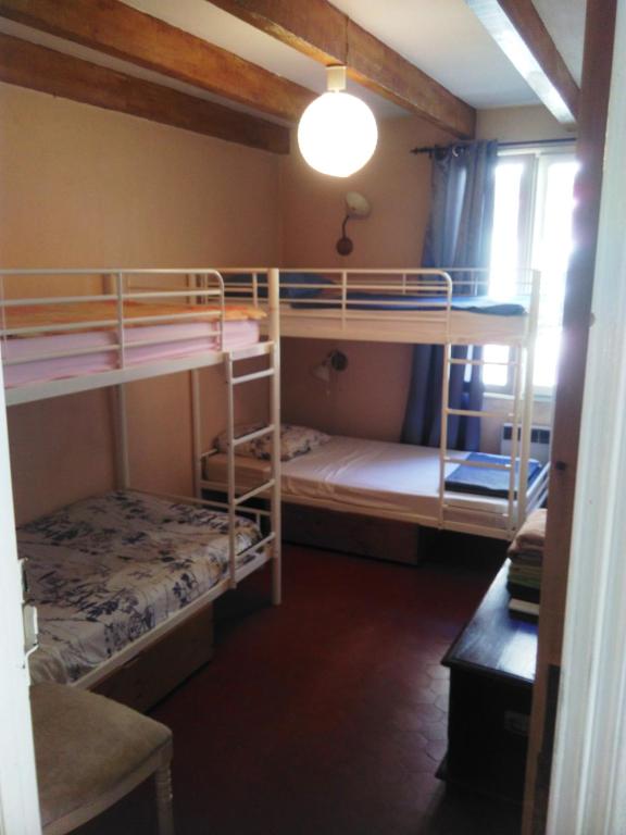 Crew Lighthouse, Antibes