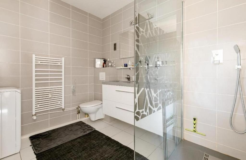 Suite place de l'Etoile - 5
