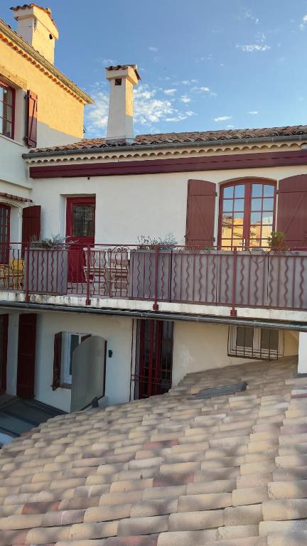 TDR - Fabulous - 5 STARS Terrace - 4pax Old Town - 5