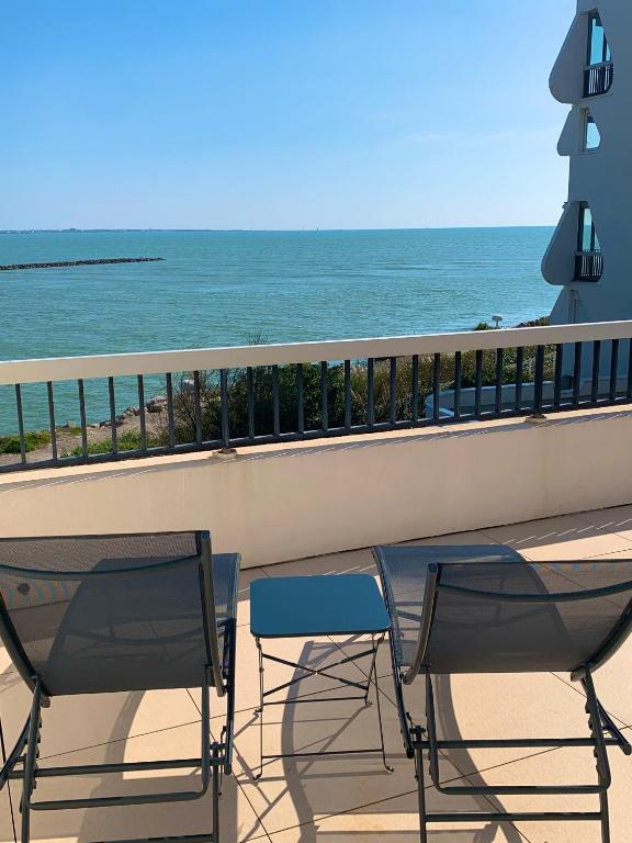 Studio vue mer grande terrasse - 2