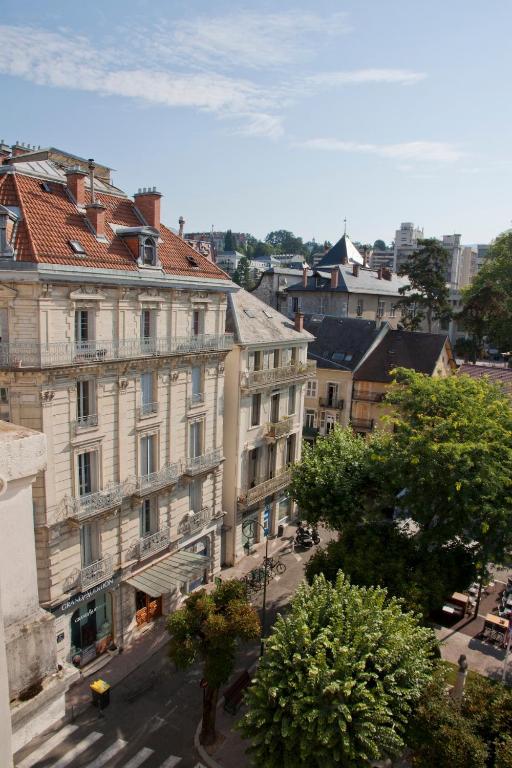 Charmant T3 ,100m2, centre ville, classé 3 étoiles - 2