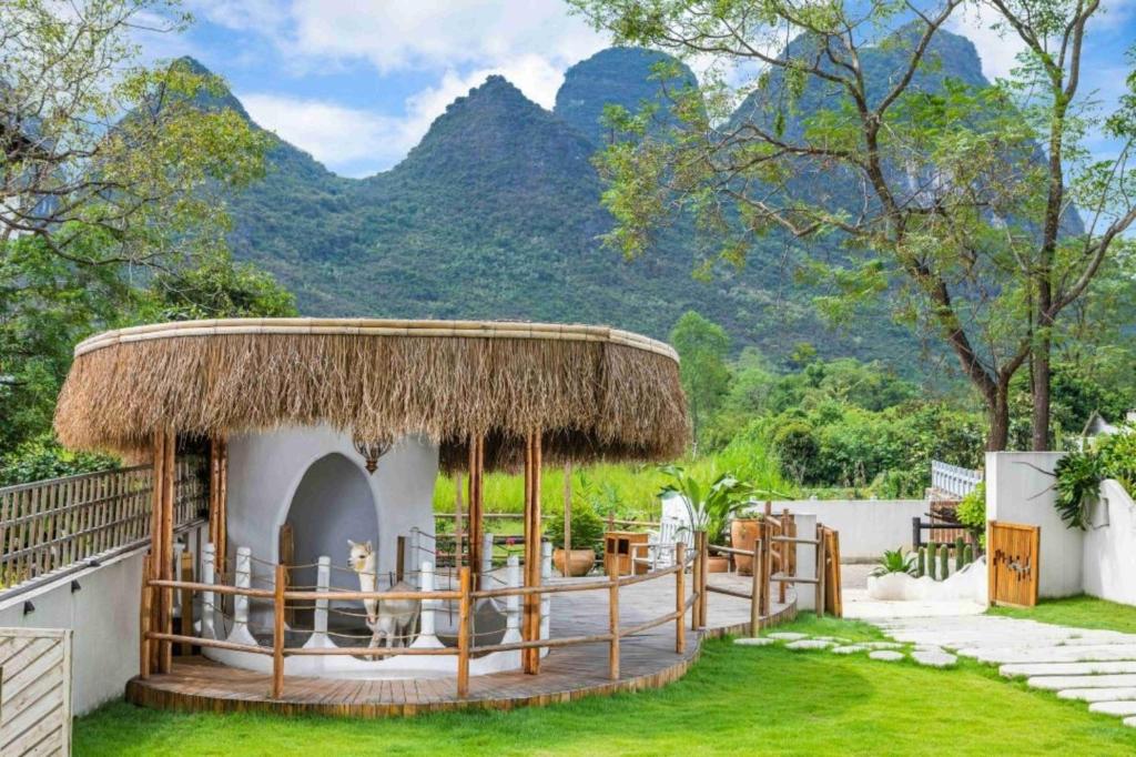 Yangshuo OrangeWhite Resort-Close to Yulong River