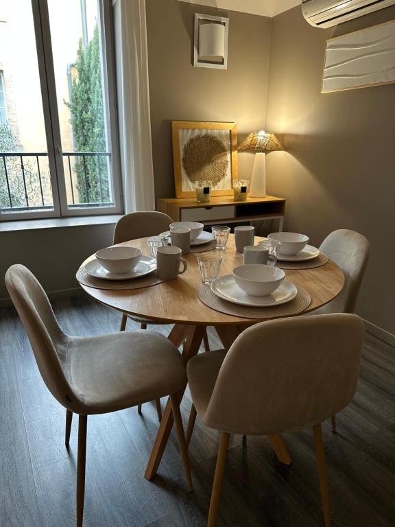 ラ メゾン ヴィエイユ (La Maison Vieille) 館内設備