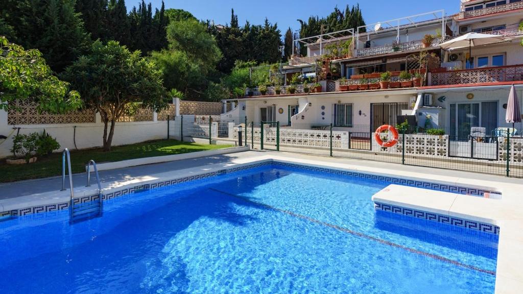 Coastal Calm, 2BR with Seaview - 2