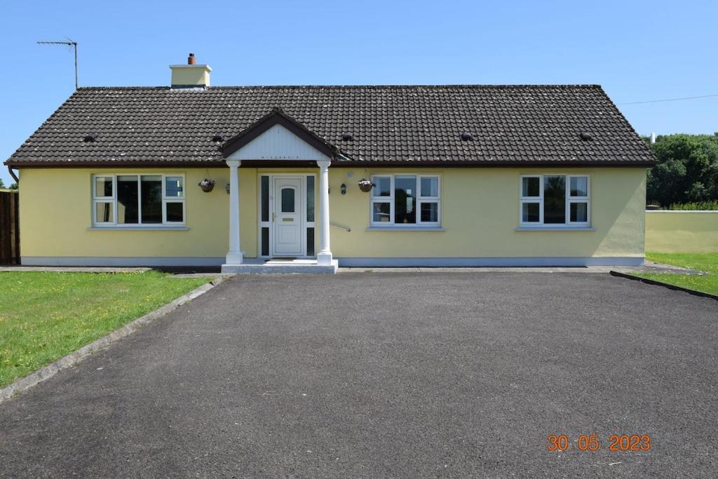 Hillgrove, Borrisokane, Goatstown