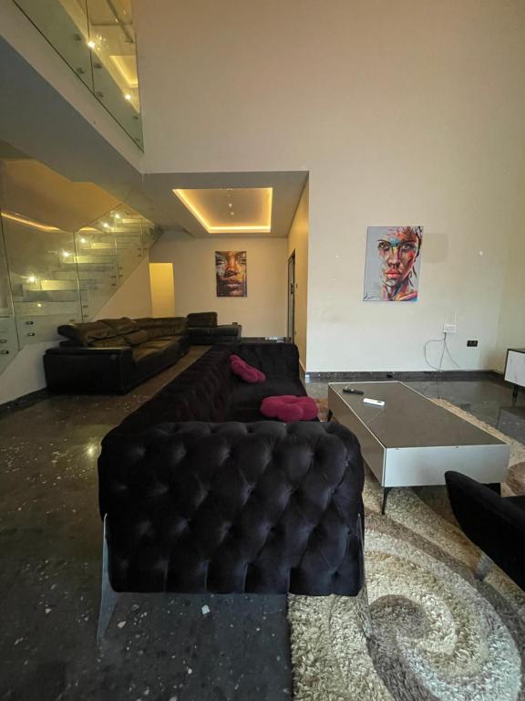 Mariaddo home, Accra