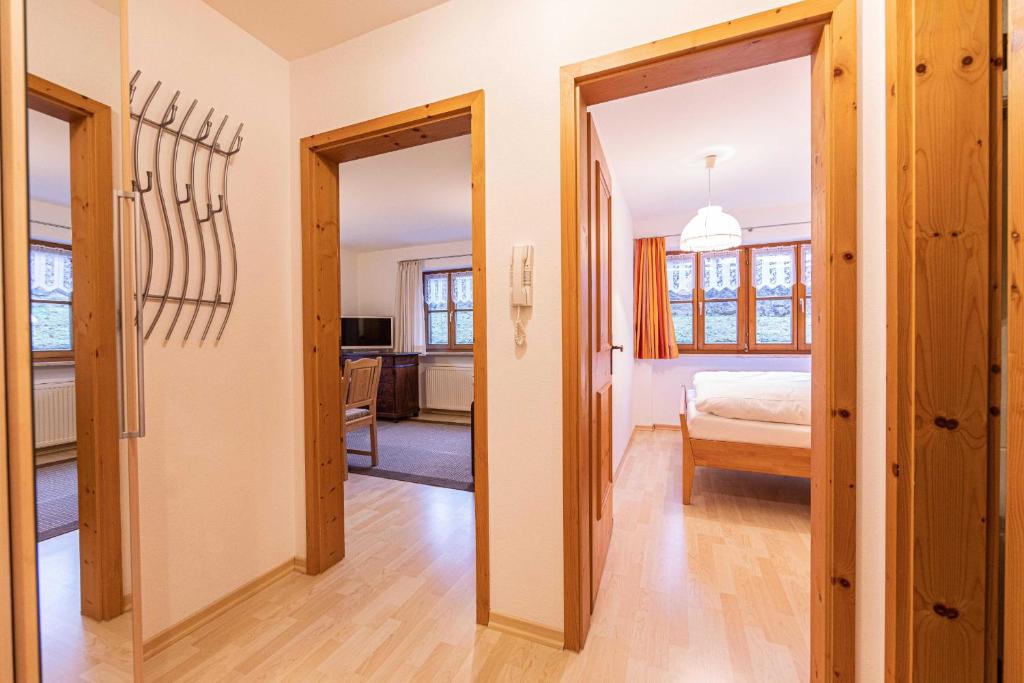 Ferienwohnung Waldblick - freundlich eingerichtete Ferienwohnung - 5