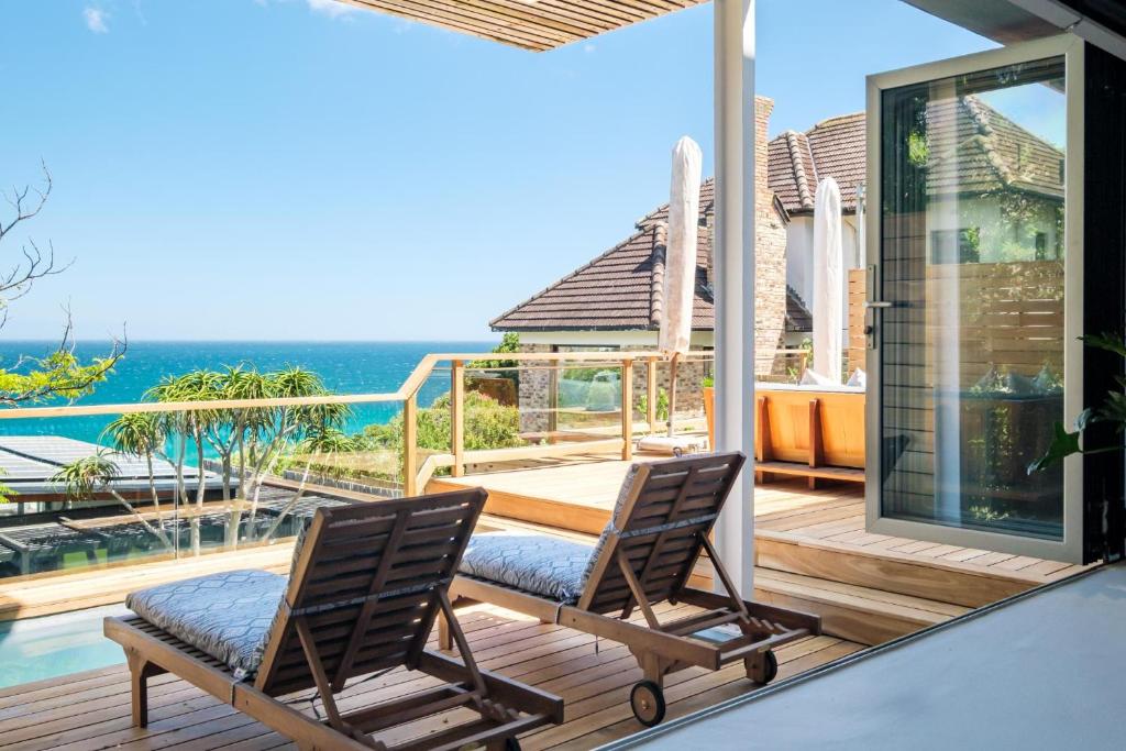 Backline Views, Llandudno