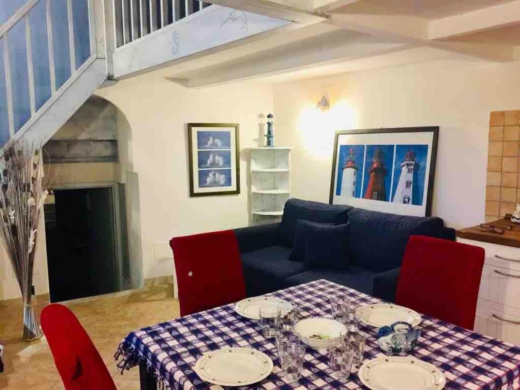 Old Town, 2 bedrooms, 1 living room, mezzanine with bed - 4