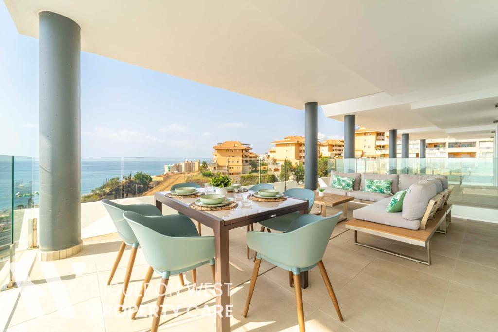 Seaviews Reserve Collection - La Vista Mar Azul by HWPC - 4