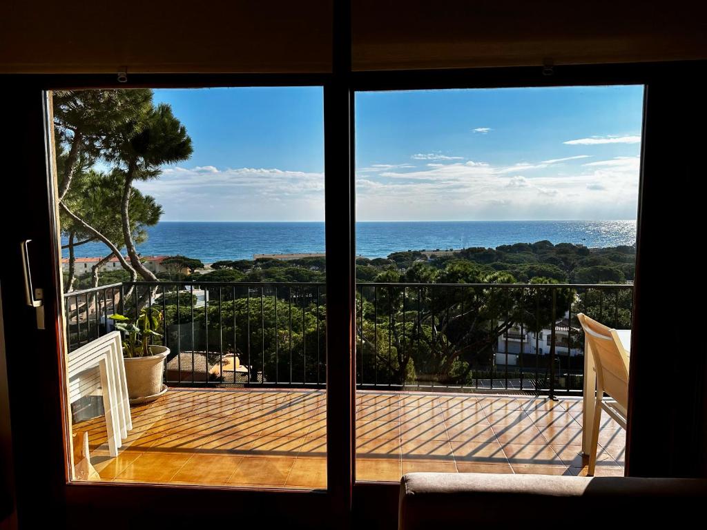 Melis Mar - Apartamento con vistas en Pals - 2