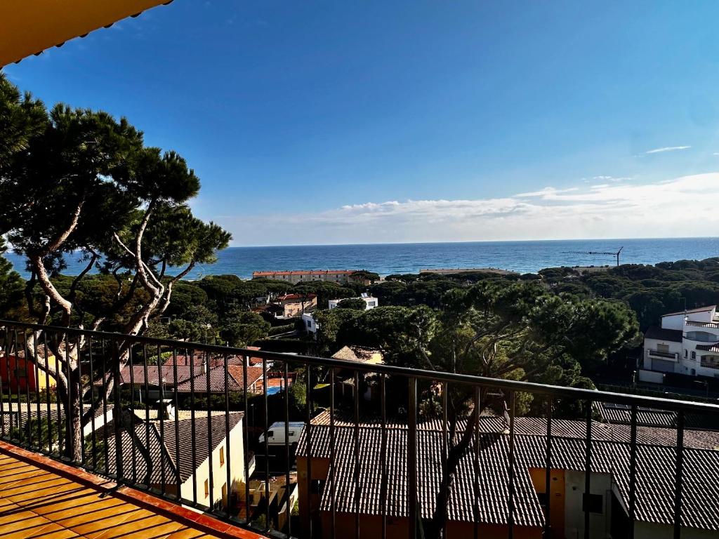 Melis Mar - Apartamento con vistas en Pals - 3