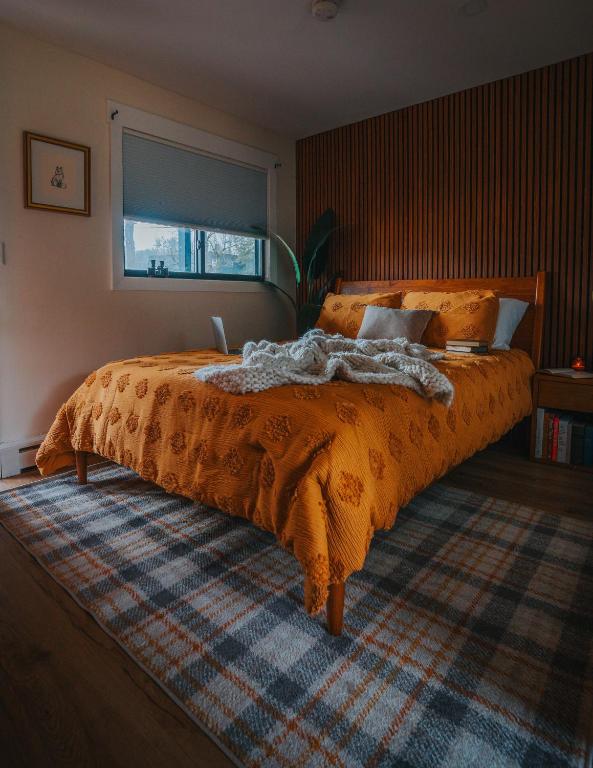 The Willow, Catskill, Catskill