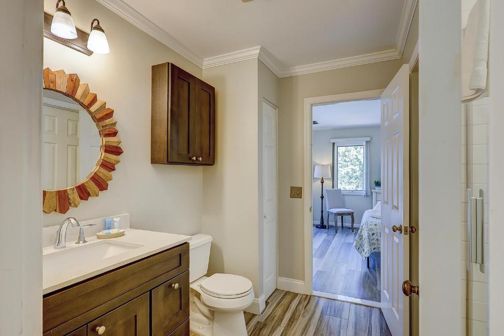 Gloucester 77, Hilton Head Island