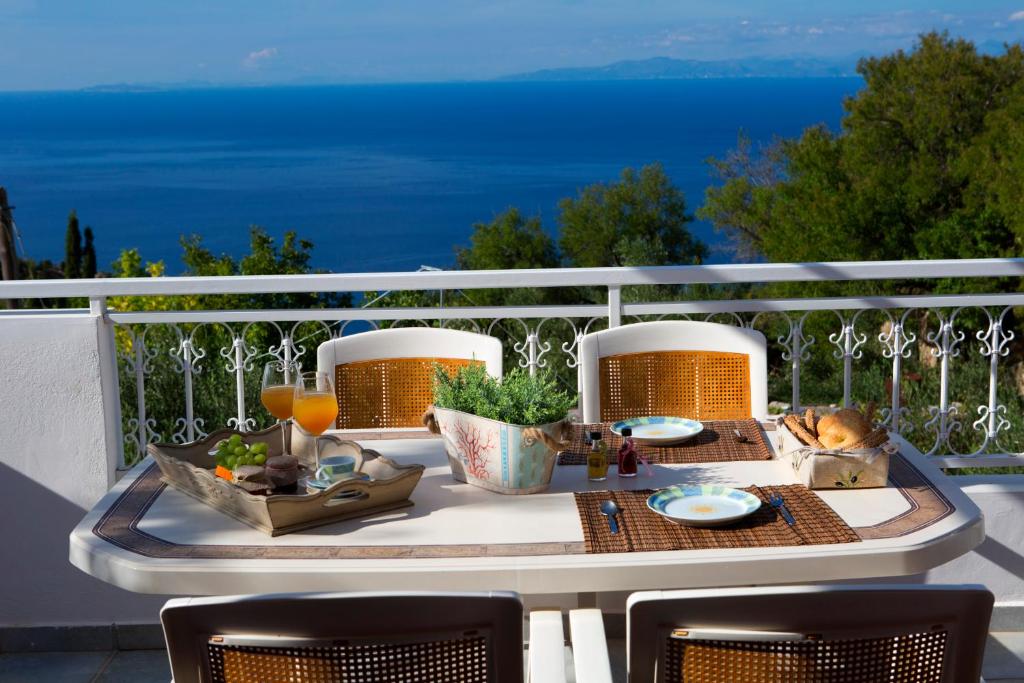 Exanthia Villas photo