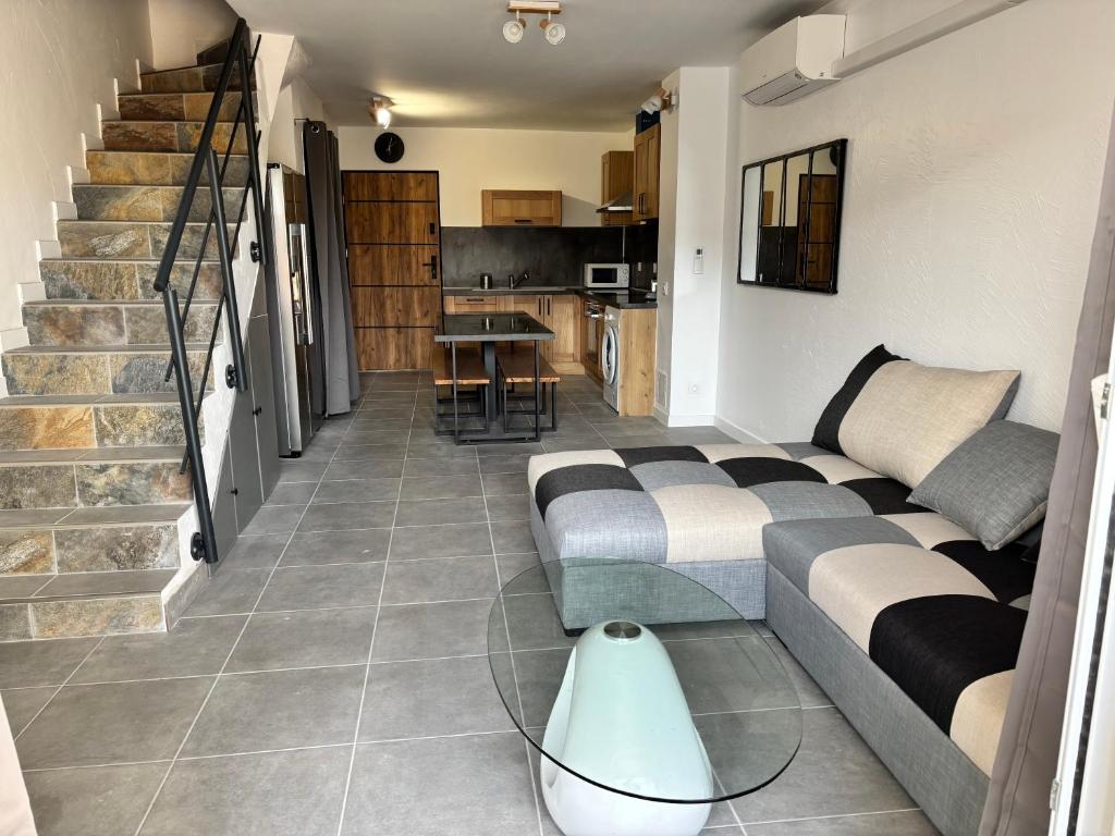 Maison avec cour 8 personnes - Bazarette - 4