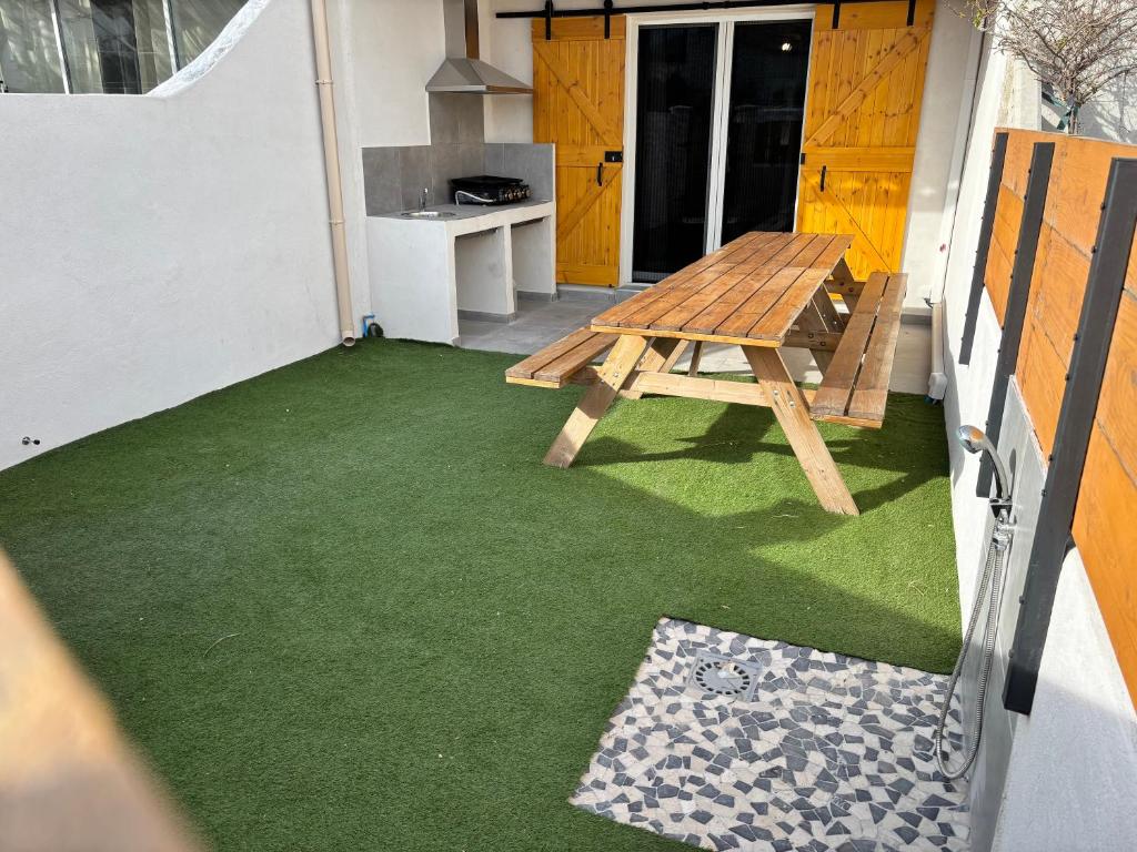 Maison avec cour 8 personnes - Bazarette - 3