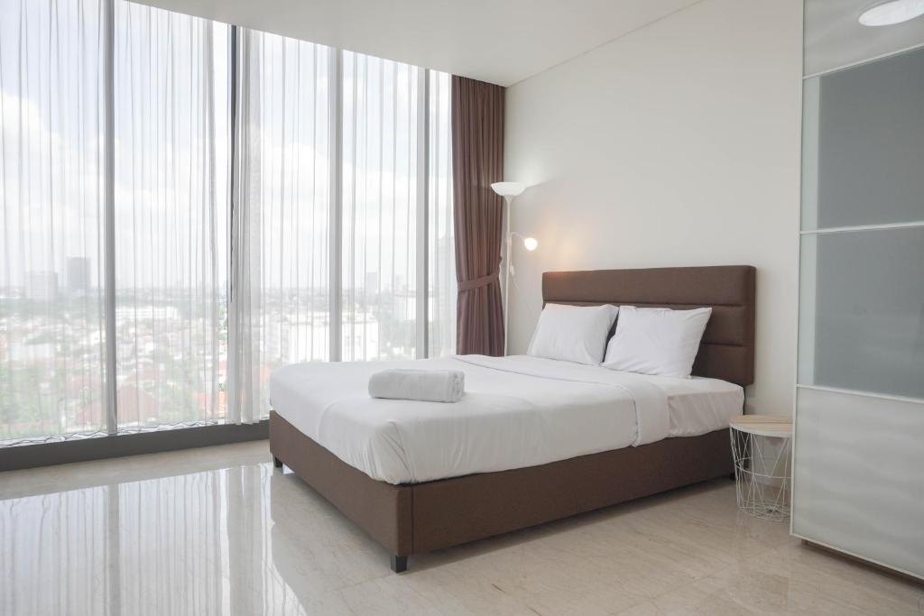 Nice and Elegant 1BR at L'avenue Pancoran Apartment By Travelio, Jakarta